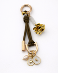 Leo Charm in Olive