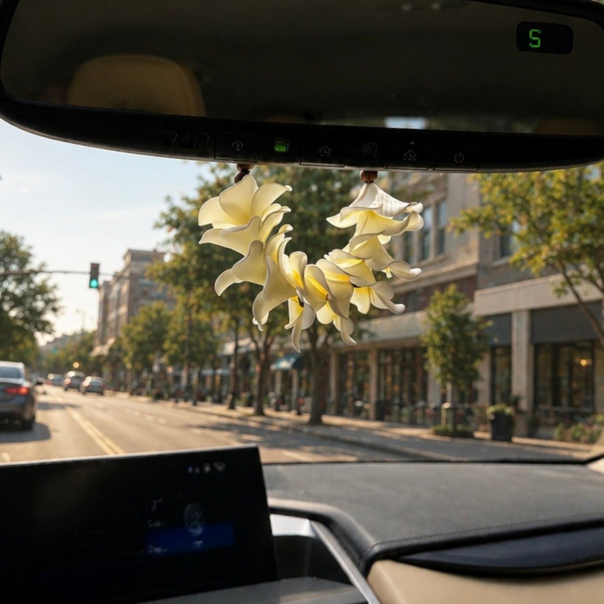 Manini Plumeria Car Lei