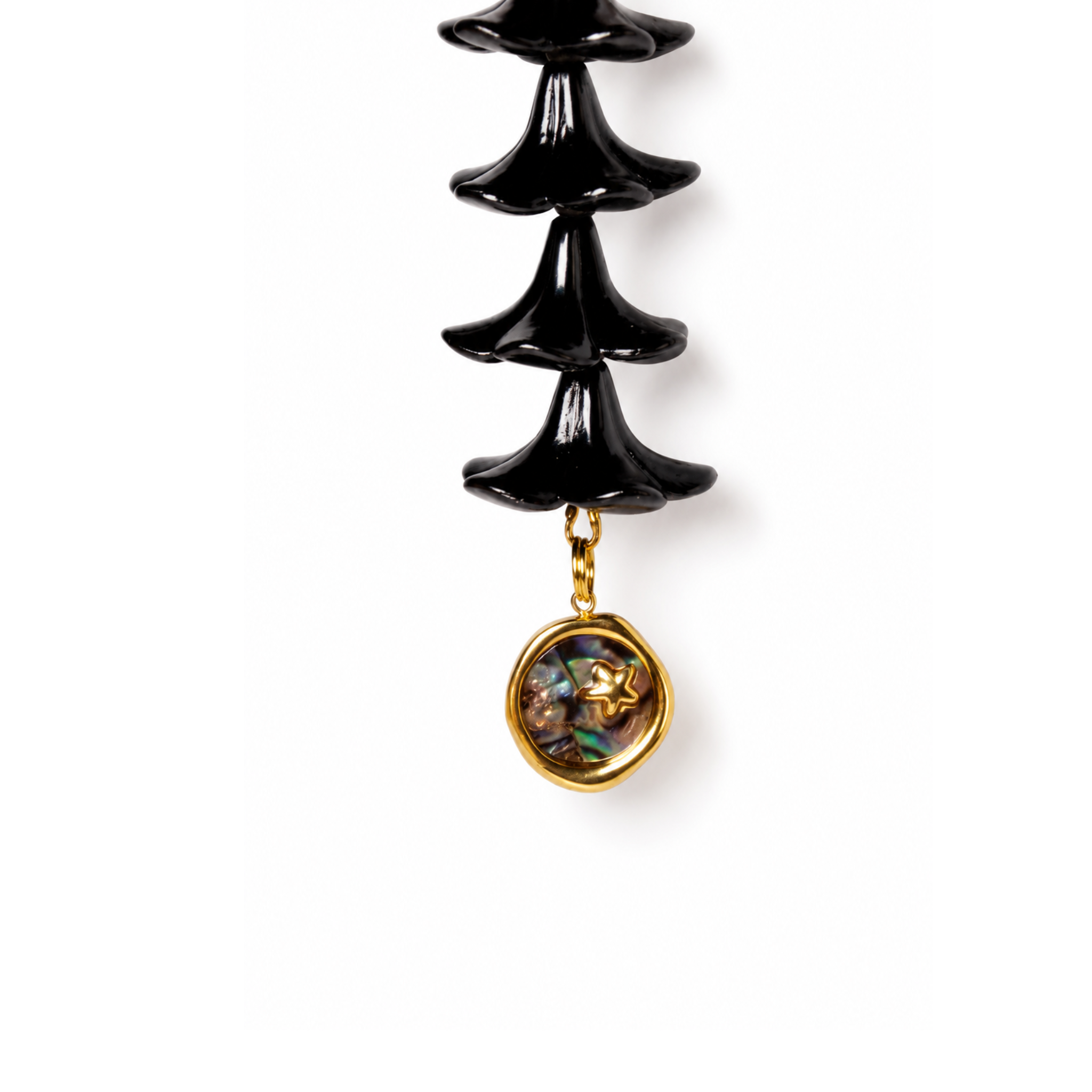 Melly Bag Charm in Black Plumeria